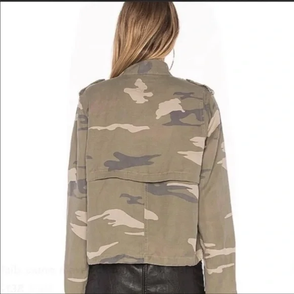 RAILS Lightweight Camouflage Jacket Size S - Picture 2 of 5